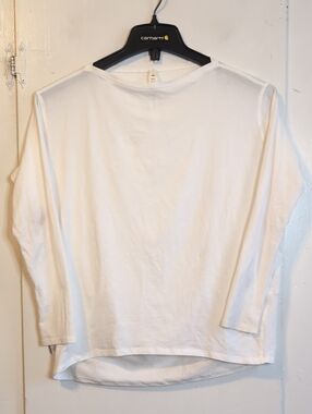 lululemon White Long Sleeve Tee womens 2 (XXS)